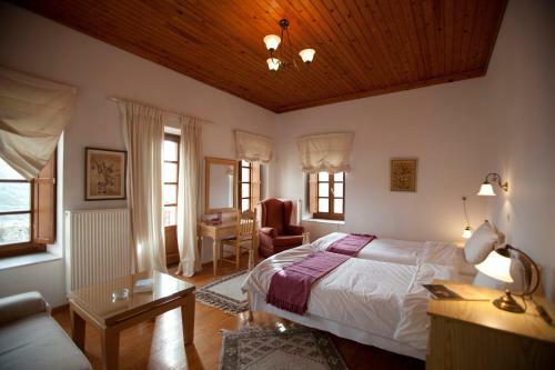 Hostal Theoni's House
