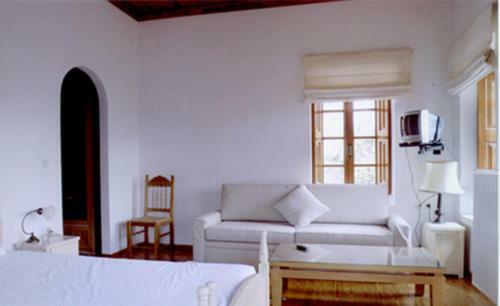 Hostal Theoni's House