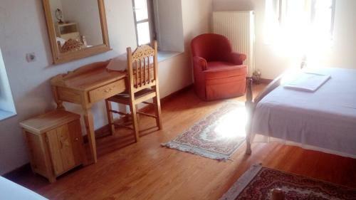 Hostal Theoni's House