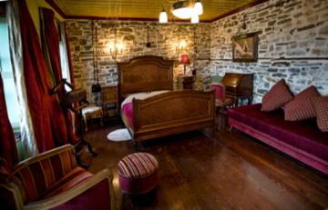 Art Deco Bed & Breakfast