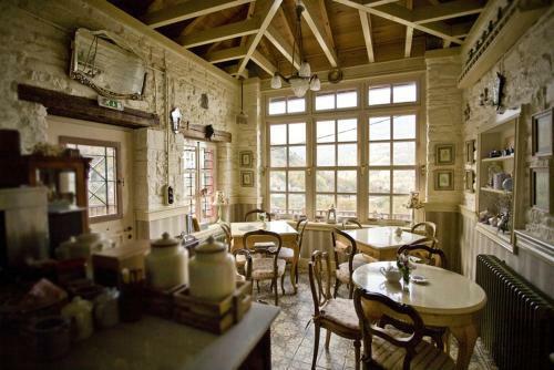 Art Deco Bed & Breakfast