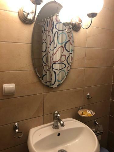 Anna Apartments