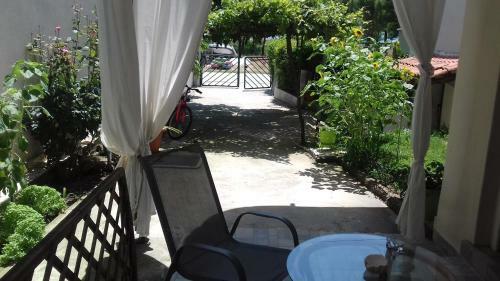 Dimitra Apartments