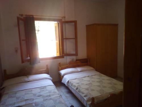 Hostal Nissaki Guesthouse