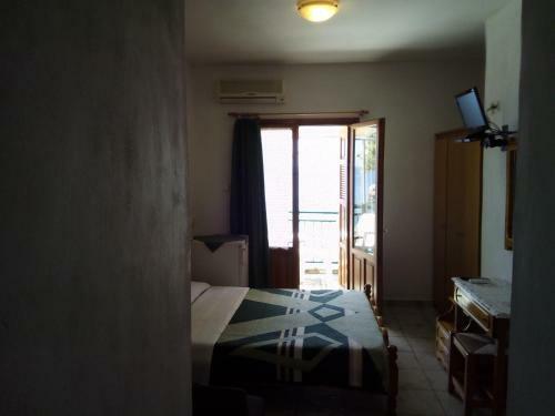 Hostal Nissaki Guesthouse