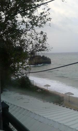 Hostal Nissaki Guesthouse
