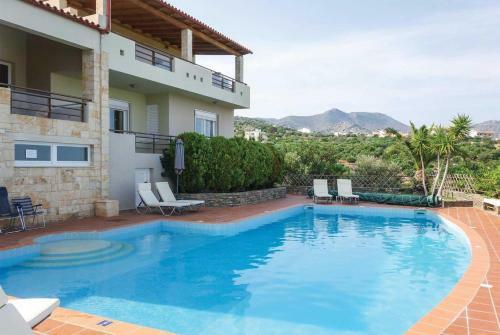 Katsikia Villa Sleeps 8 Air Con Wifi