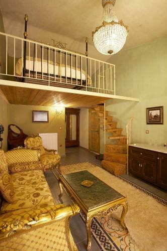 Hotel Pyrgos Mantania