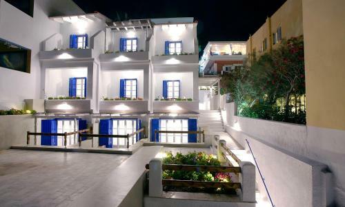 Hostal La Playa Boutique Apartments