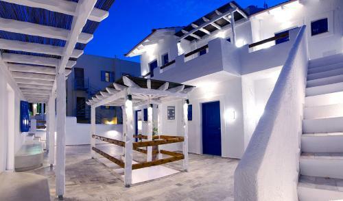 Hostal La Playa Boutique Apartments