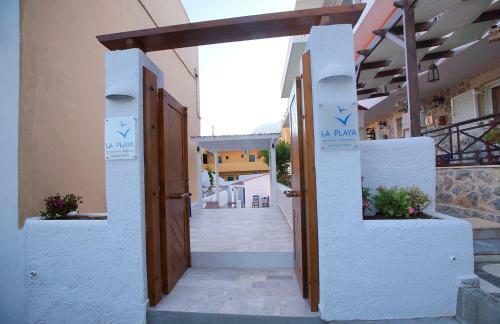 Hostal La Playa Boutique Apartments