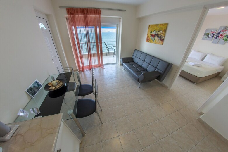 Kiveri Apartments