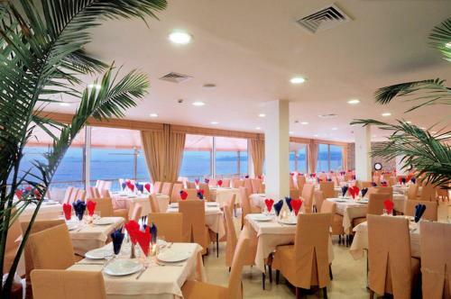 Hotel Kinetta Beach Resort And Spa
