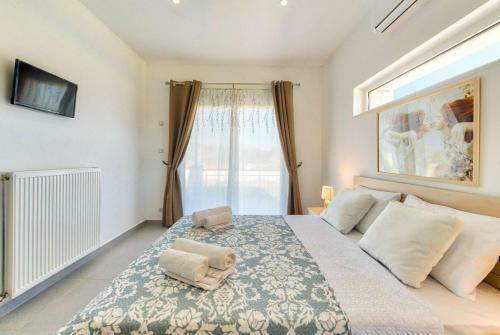 Chartata Villa Sleeps 4 Air Con Wifi