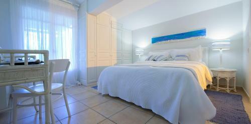 Aelia Villa