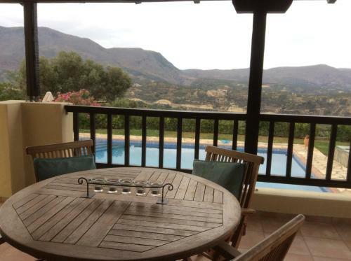 Crete Family Villas