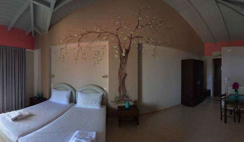 Aparthotel Hotel Theasis