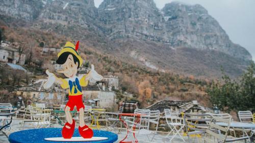 Hostal Pinocchio Mikro Papigo