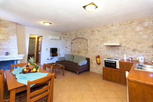 Aparthotel Anigraia
