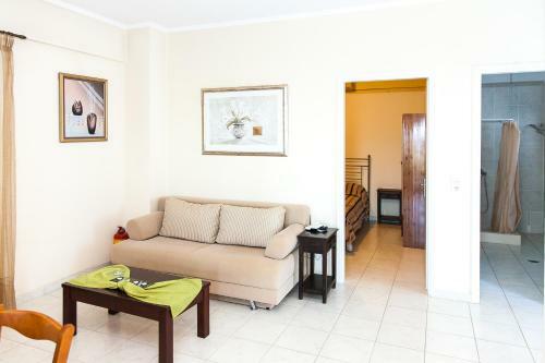 Aparthotel Anigraia