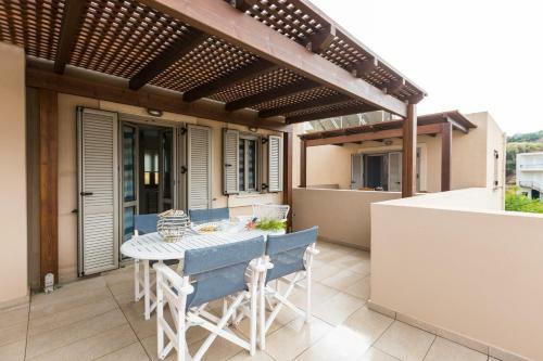 Philoxenia Villas