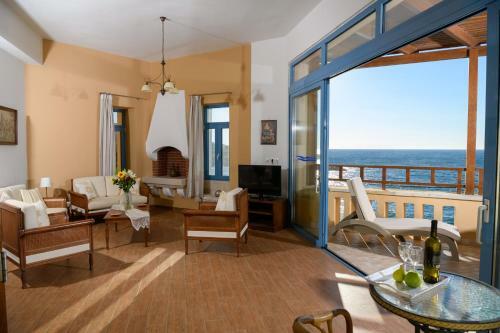 Captain's House Traditional Hotel-apartments & Suites
