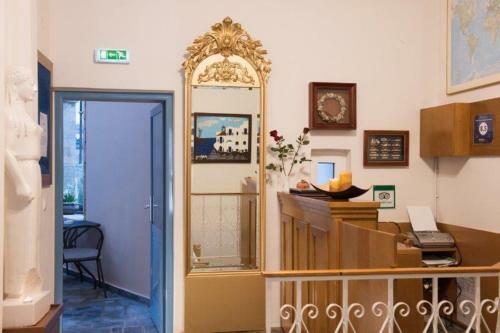Captain's House Traditional Hotel-apartments & Suites