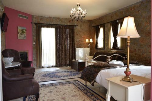 Hostal Trikalon Muses Art Suites