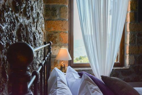 Hostal Nymfes Guesthouse