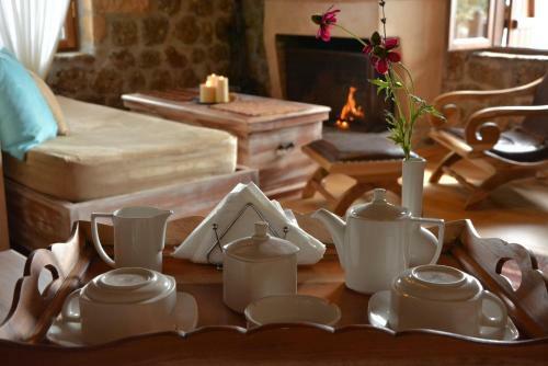 Hostal Nymfes Guesthouse