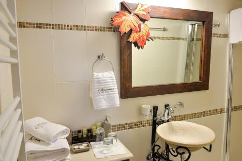 Hostal Vathyskia Guesthouse