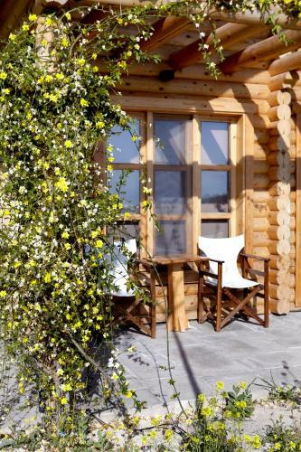 Hyades Mountain Resort