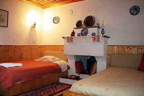Hostal Guesthouse Gouris