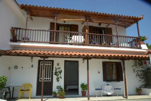 Betsanis Stafylos Apartments
