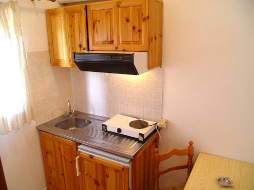 Hostal Crystal Apartments