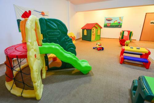 Hotel Karyatis Resort