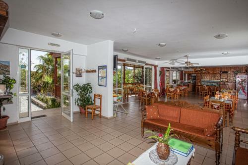 Aparthotel Ammoudi Hotel