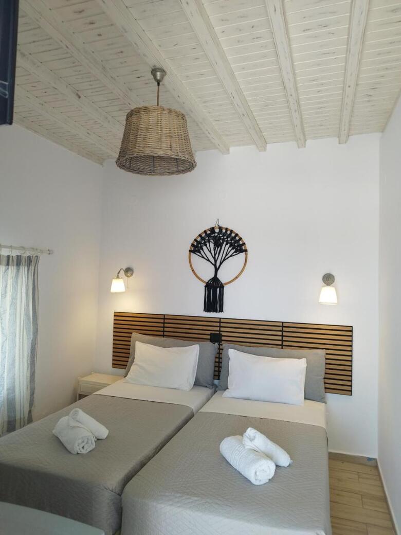 Albergue Nikos Rooms