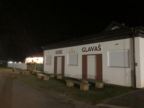Bed & Breakfast Sobe Glava?