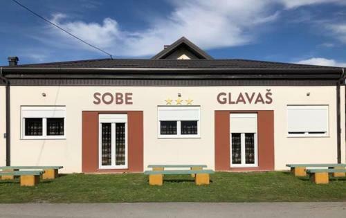 Bed & Breakfast Sobe Glava?
