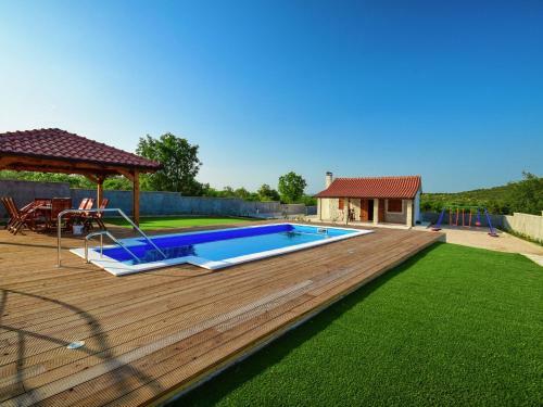 Modern Relaxing Villa In Zaton