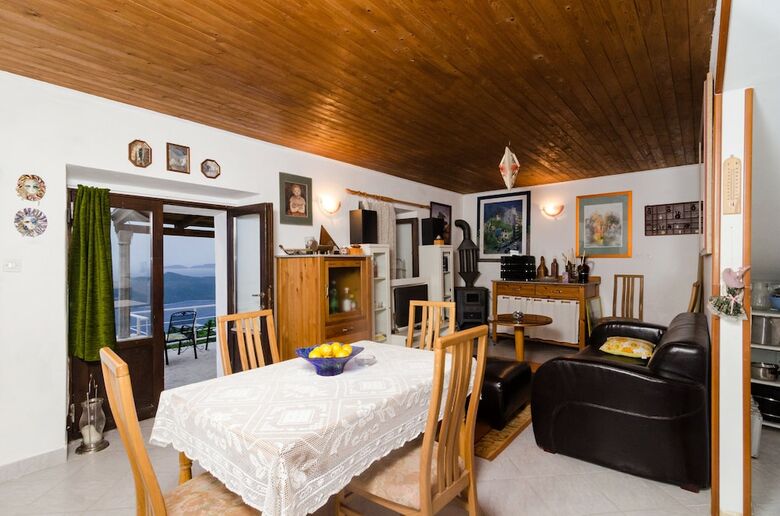 Village House Ana Dubravica