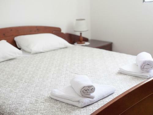 Quaint Apartment In Gata With Lovely Garden