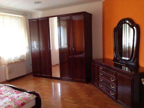 Hostal Guest House ?eperi?