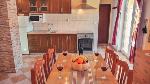 Apartamentos Vila More