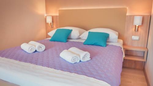 Apartamentos Vila More