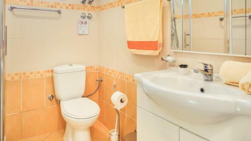 Apartamentos Vila More