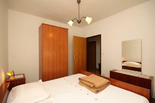 Apartments With A Parking Space Krvavica, Makarska - 6749