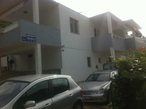 Apartments Jadra