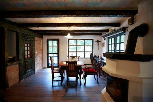 Hostal Guesthouse Villa Zelenjak Ventek